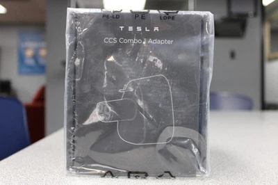 Adaptador Tesla CCS Combo 1 (CCS1) (Número de pieza 1656565-00-A) NUEVO Y sellado 100% OEM Foto 1 de 4