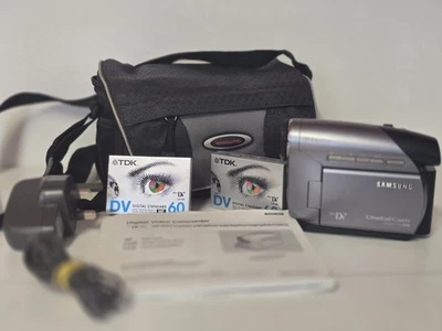 Samsung VP-D371W Camcorder Mini DV Grey Digital Video Camera Grey +2 Cassettes  - Image 1 of 4
