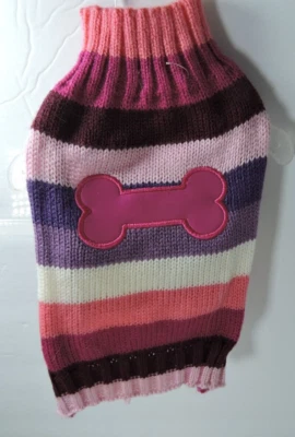 LuLu Pink XXs dog or cat sweater fits 9 in -12 in 2013 - Image 1 of 4