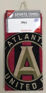 Nueva toalla deportiva Atlanta United FC 16"" x 25"" con ojal de metal y gancho de fútbol - Imagen 1 de 2