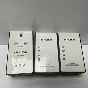 3 TP-Link AV200 Wireless N Powerline Extender - Picture 1 of 6