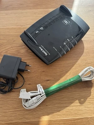 Fritz!Box 7560 (1&1 Edition) Schwarz In Gutem Zustand - Bild 1 von 4