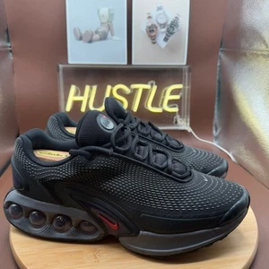 Nike Air Max DN "All Night" nere grigio fumo chiaro/cremisi taglia 10 - Foto 1 di 12