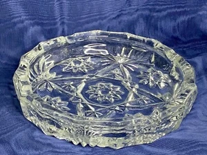 Vintage Anchor Hocking Large Clear Glass Ashtray 8" With Star / Floral Pattern - Picture 1 of 8