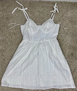 Mini Dress Snow White Size M - Picture 1 of 3