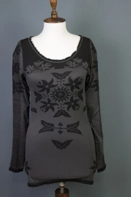 High Use by Claire Campbell Gray Floral Long Sleeve Stratch Top Blouse Size M - Image 1 of 4