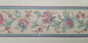Shinny Flowers Textured Wallpaper Border - Picture 1 of 2