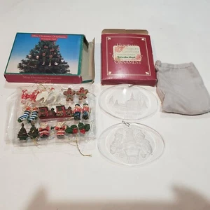 18 Mini Weihnachtsschmuck & 2 normale Ornamente. - Bild 1 von 9