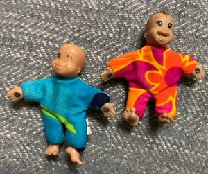 Mini muñecas Corgi Lil puñalados con manos magnéticas bolsa de frijoles bebés 3" Jacob Isabella - Imagen 1 de 7