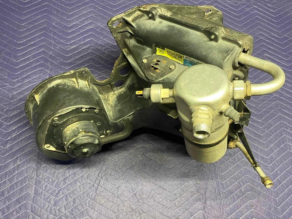 73-87 Chevy GMC Truck A/C EVAPORATOR HOUSING HVAC Square Body K5 Blazer Suburban - Image 1 of 4