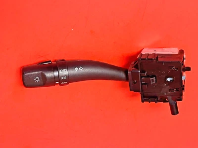 Interruptor combinado Hyundai. 93410-3K000 serve para 06-08 Hyundai Sonata.CBS-1481 - Imagem 1 de 4