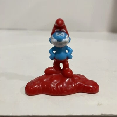 Smurfs McDonald's Happy Meal Toy 2017 Peyo Papa Smurf Figure - Image 1 of 4