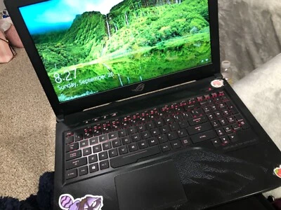 Portátil para juegos ASUS ROG GL503GE Foto 1 de 4