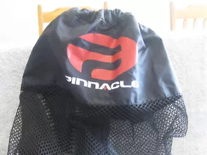 Botas Pinnacle Splash 3mm de altura con bolsa de cordón (usadas pero excelentes) - Imagen 1 de 8
