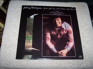 LP JOHNNY RODRIGUEZ JUST GET UP AND CLOSE THE DOOR **NM VINYL & EXC JACKET* - Picture 1 of 7