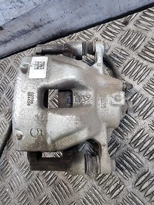 TOYOTA YARIS CROSS BRAKE CALIPER FRONT RIGHT 1.5L HYBRID SUV 2023 BRAKE CALIPER - Image 1 of 4