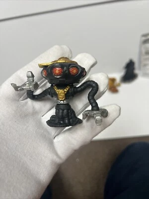 Treasure X Robots Gold Mini Bot- Squid Droid - Image 1 of 4