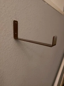 6x STRONG STURDY (10") x 30mm x 3mm WALL MOUNT SHELF BRACKETS-NEW & USEFUL-BROWN - Picture 1 of 1