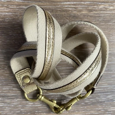 Винтажный сменный ремень через плечо Coach золотистый треск цвета слоновой кости 44 дюйма длина 1 дюйм широкий гламурный - Изображение 1 из 4