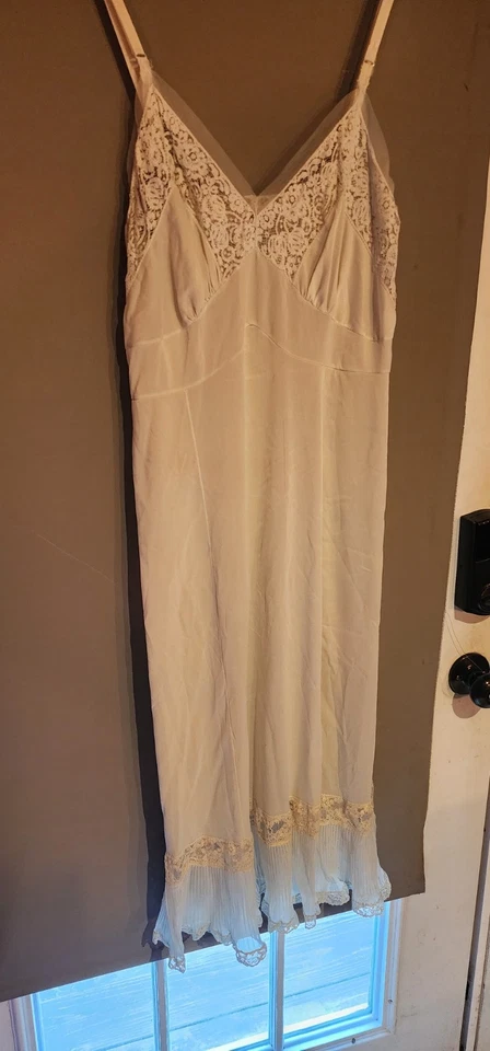 Винтажная ночная рубашка Aristocraft прозрачная средняя/большая (35) нейлоновая кружевная бледно-голубая - Изображение 1 из 4