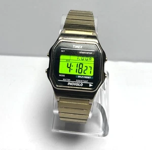 Timex 555 T1 Digital Indiglo Gold Tone Watch With New Battery - Picture 1 of 7