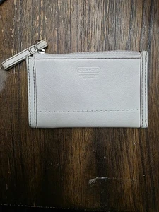 Coach Wallet Small White - Picture 1 of 4