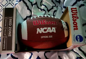 Vic Beasley Autogramm Fußball - Bild 1 von 1