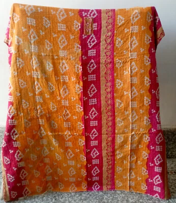 Venta al por mayor Manta reversible hecha a mano Kantha colcha vintage india Foto 1 de 2
