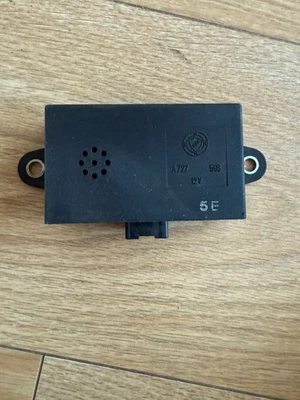 Módulo de controle eletrônico Fiat Punto Bravo Lancia Y unidade A727598 fabricante de equipamento original - Imagem 1 de 3