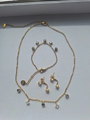 Icrush Schmuckset Neu Kette Armband und Ohrringe Goldfarben - Bild 1 von 4