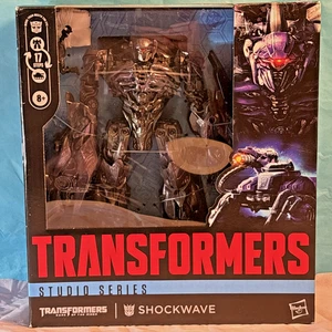 TRANSFORMERS STUDIO SERIES ROBOT SHOCKWAVE LEADER CLASS Dark side moon - Picture 1 of 13