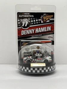 Denny Hamlin #11 NASCAR Authentics SportClips Toyota Maßstab 1:64 DieCast 2024 Neu - Bild 1 von 17