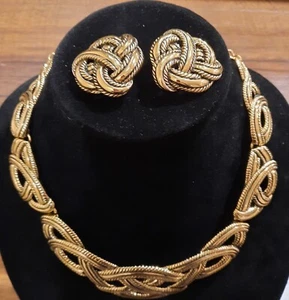 Vintage Avon Halsband Choker Halskette goldfarben signiert mit passenden Knoten Ohrringe - Bild 1 von 12