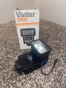 Vivitar Zoom Thyristor 2500 Shoe Mount Universal Electronic Flash - Picture 1 of 2
