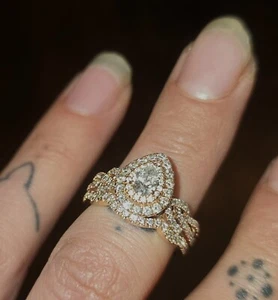 7/8 Ct Pear Diamond Engagement And Wedding Band Set 14k Rose Gold Sz 6 Neil Lane - Picture 1 of 7