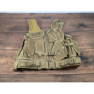 Tactical Vest Coyote Tan Multi Pocket Padded Hunting Fishing Gear - Image 1 of 4