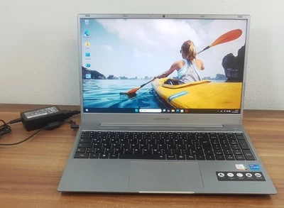 15,6" Medion Akoya E16402 i5-1135G7 8GB 512GB SSD Webcam Bluetooth Wlan FullHD - Bild 1 von 4