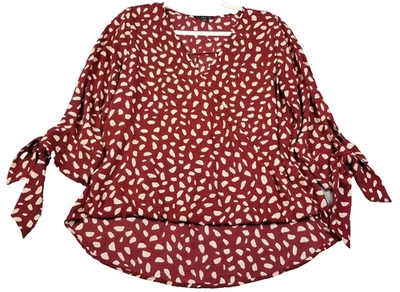 West Kei Top Womens Medium M Red Ivory Spotted ¾ Tie Sleeve High Low Lightweight - Image 1 of 4