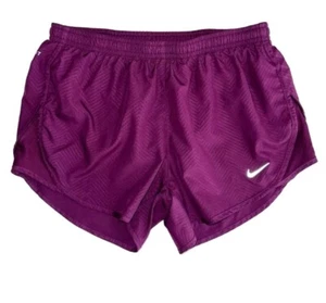 Nike Shorts Women XS Wine Purple Dri Fit Lined Rear Zip Pocket 895116-665 NWOT - Picture 1 of 5
