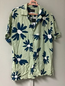 New original use Women’s green button up shirt Size Medium Floral Green - Picture 1 of 22