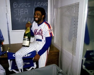 MOOKIE WILSON 8X10 PHOTO NEW YORK METS NY BASEBALL PICTURE MLB - Picture 1 of 1
