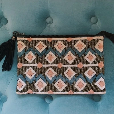 Клатч через плечо с кисточкой из бисера Ecoté - Изображение 1 из 4