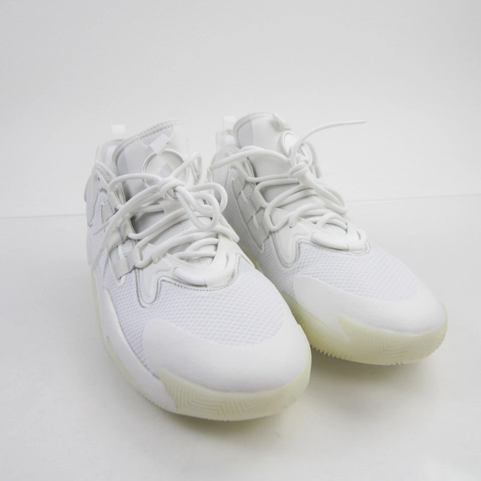 adidas BYW Select Basketball Shoe Men's White New without Box - Image 1 of 1