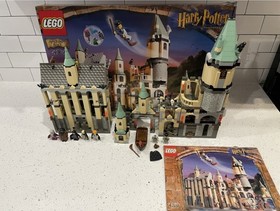 Lego Harry Potter #4709 Hogwarts Castle (98% Complete)