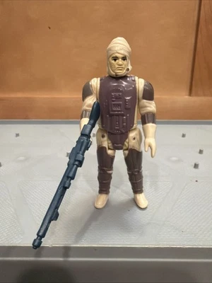 Lote De Colección 1980 Kenner Star Wars ESB Dengar Bounty Hunter Arma Completa Foto 1 de 4