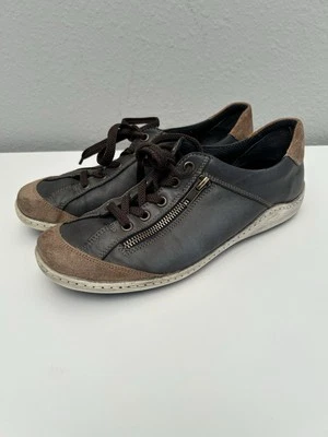 Sapatos femininos Remonte de couro com cadarço 39/US7.5-8 parte superior baixa com zíper lateral casual para dirigir - Imagem 1 de 4