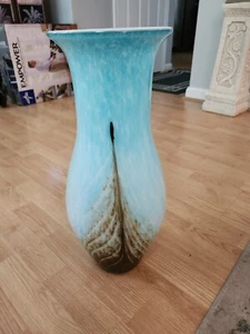 Beautiful Large 19 Inch Peacock Feathered Tiffanfy Blue Floor Vase - Picture 1 of 4