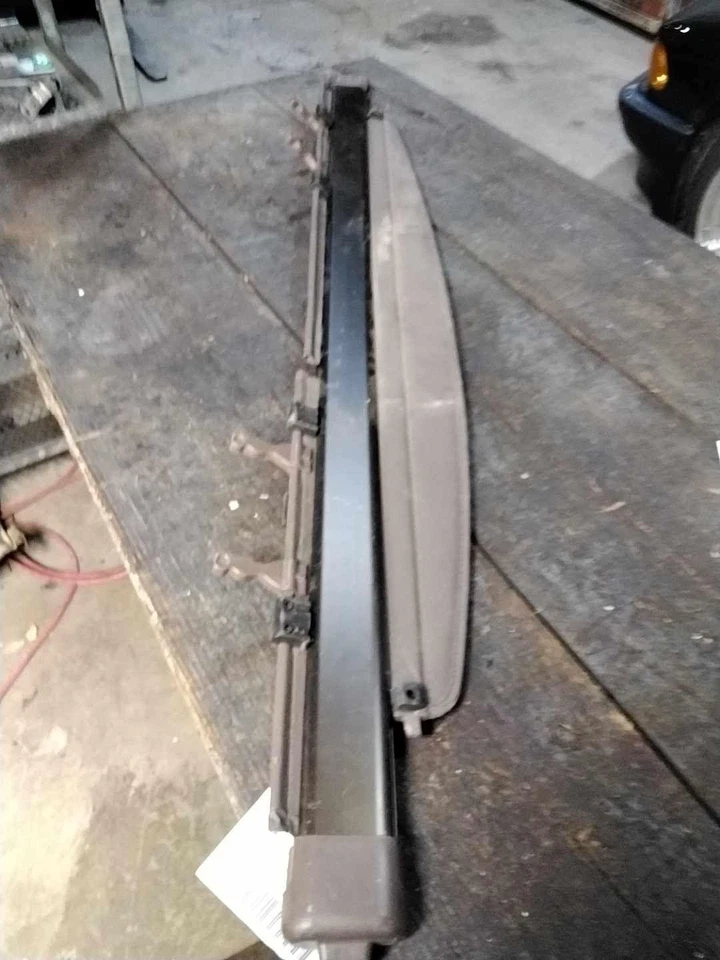 Toyota RAV-4 2008 cubierta de carga Foto 1 de 1