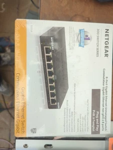 NETGEAR GS308v3 8 Gigabit Port Unmanaged Ethernet Switch - Picture 1 of 2