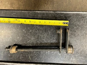 John Deere 425 FD620d 20hp Kawasaki hydraulic deck lift rockshaft #AM115373 - Picture 1 of 4